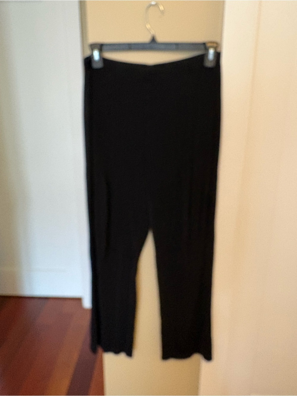 Dana Buchman Black Wide-Leg Stretch Pants